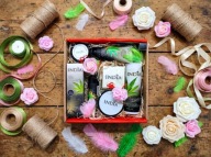 Zestaw Kosmetyków Damski Prezent Dla Mamy Żony Babci Naturalny Box SPA